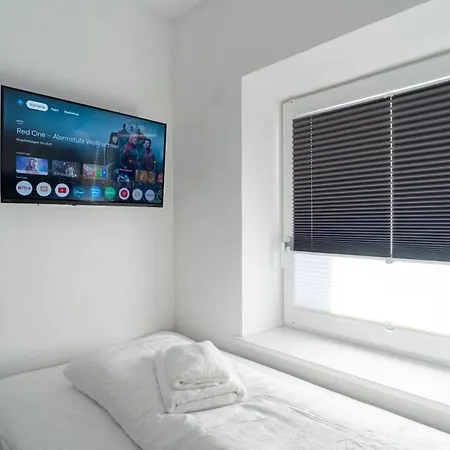 Appartement Tiny - *